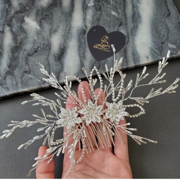 NEW Bride Headpiece Flower Crystal Bridal wedding main image 5